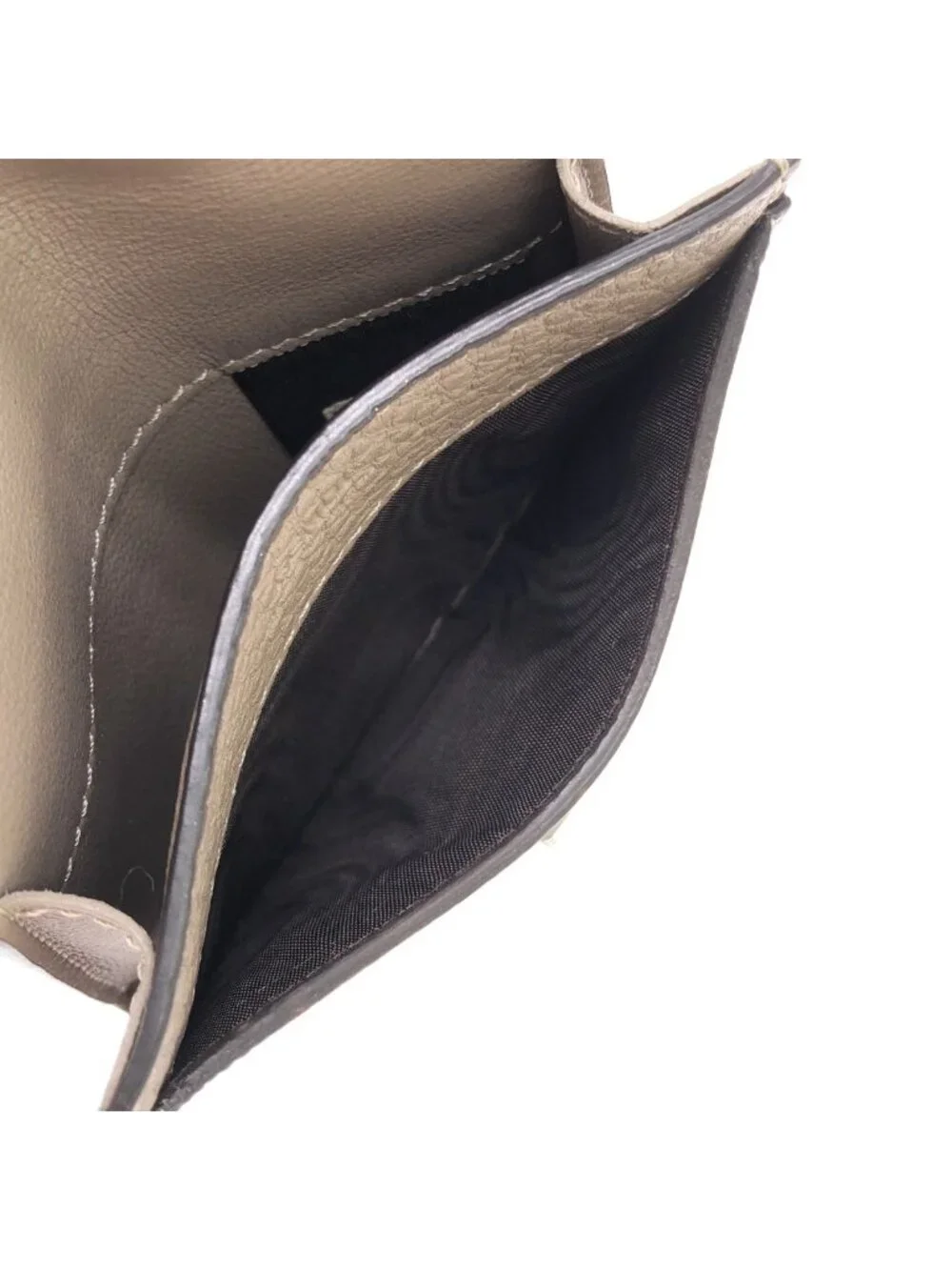 Fendi Selleria Peekaboo Leather Card Case Beige